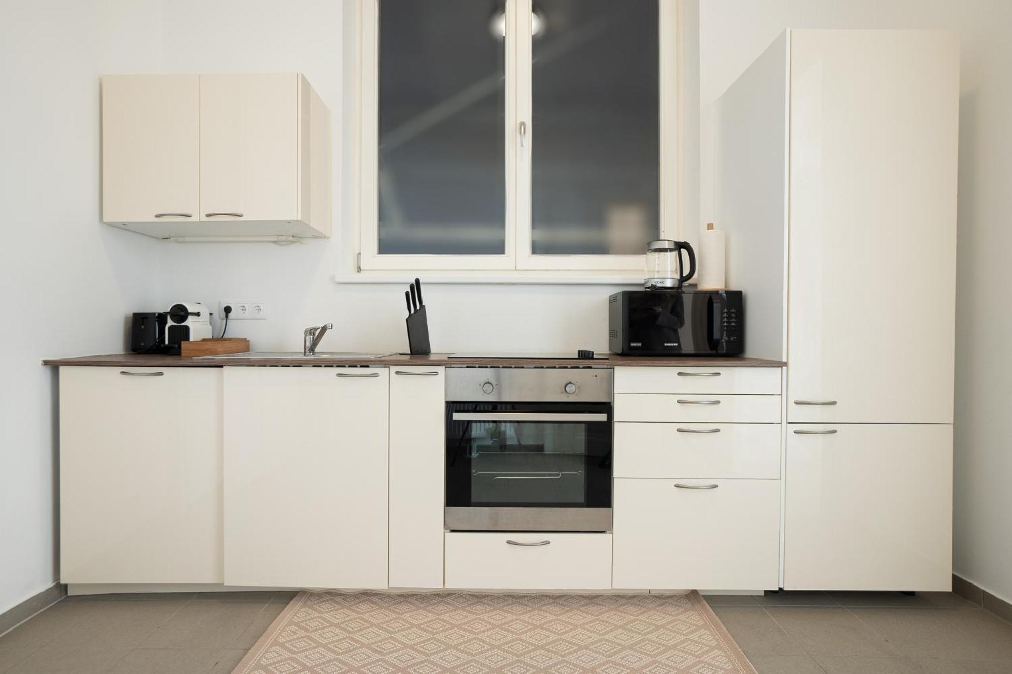 Vibrant 107 M2 Flat In The City Center Wien Exteriör bild