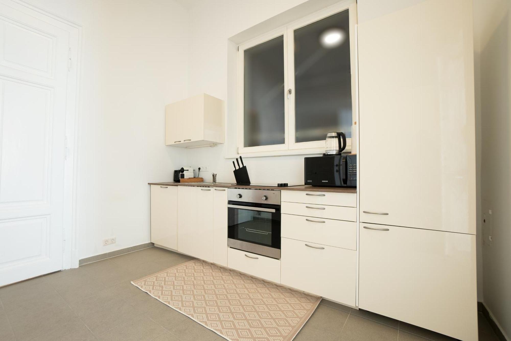 Vibrant 107 M2 Flat In The City Center Wien Exteriör bild