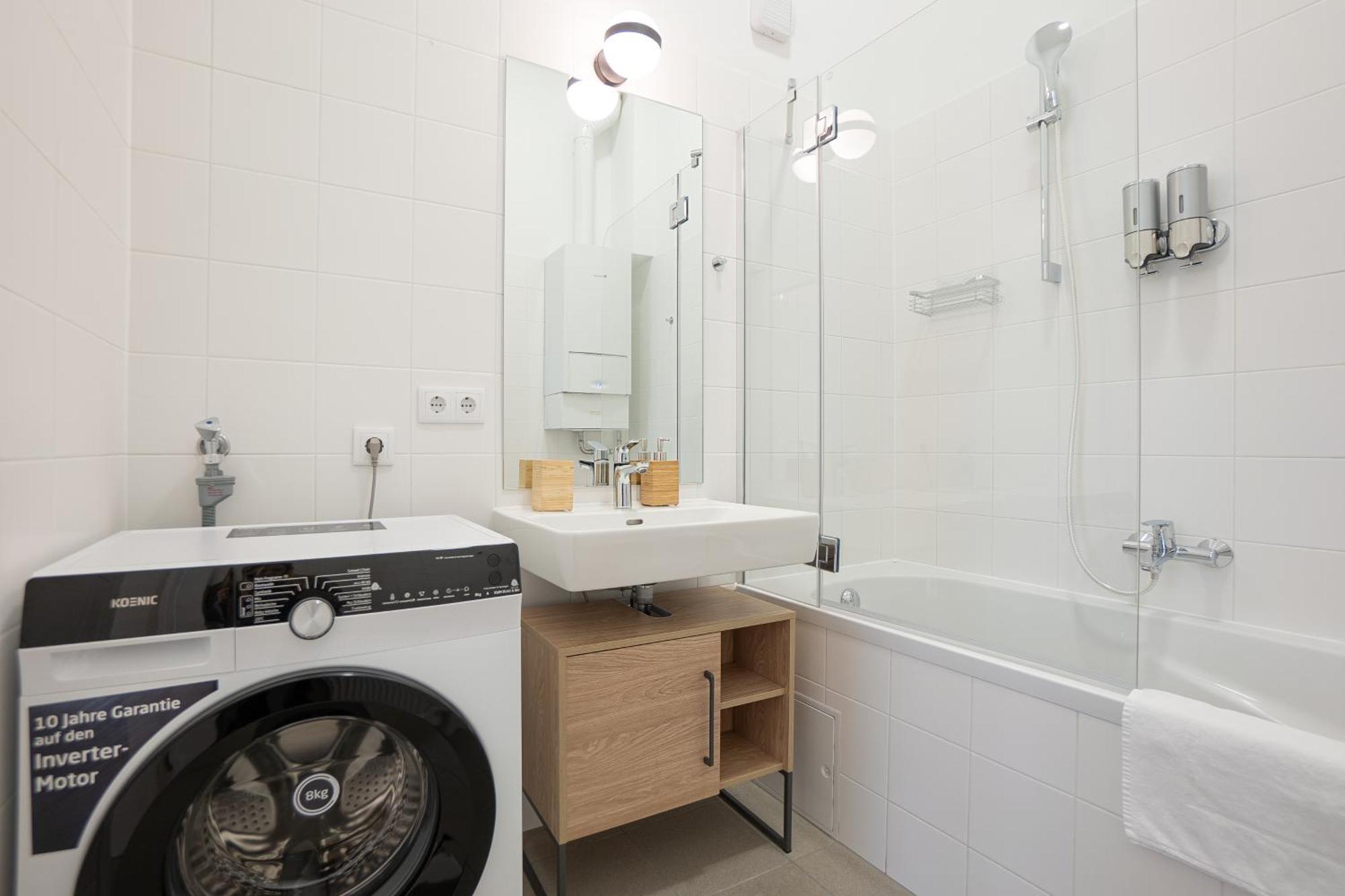 Vibrant 107 M2 Flat In The City Center Wien Exteriör bild